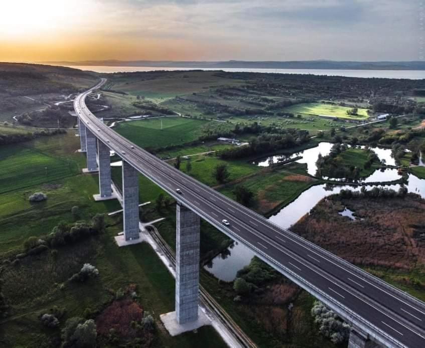 Privát, saját fürdős, erkélyes szoba a Balatonon Kőröshegy Extérieur photo